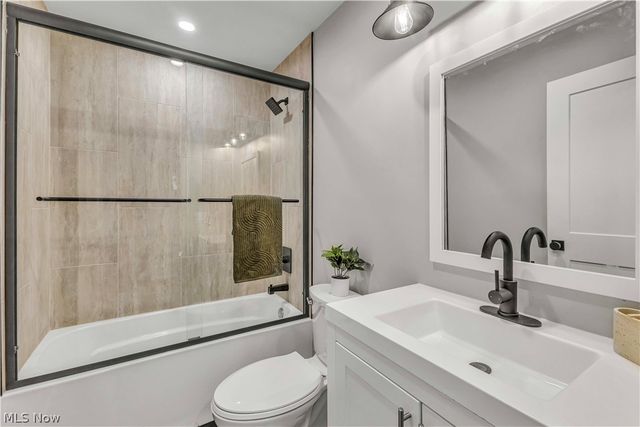 2130 W 42nd Street 2, Cleveland, OH 44113