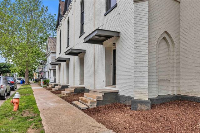 2130 W 42nd Street 2, Cleveland, OH 44113