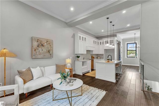 2130 W 42nd Street 2, Cleveland, OH 44113