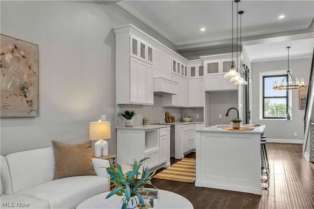 2130 W 42nd Street 2, Cleveland, OH 44113