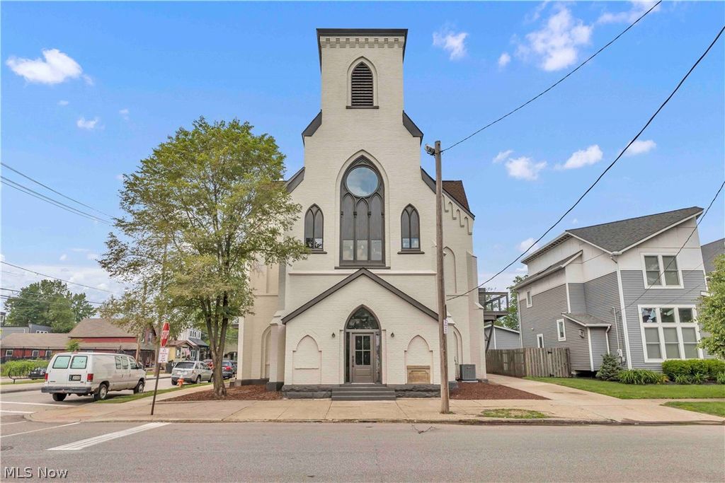 2130 W 42nd Street 2, Cleveland, OH 44113