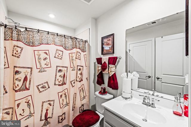 1318 TRESTLE DR, Fredericksburg, VA 22401