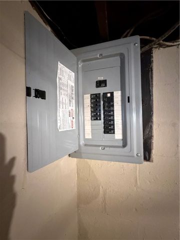 959 Bechtol, Sharon, PA 16146