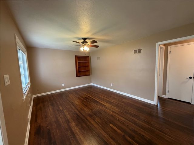 959 Bechtol, Sharon, PA 16146