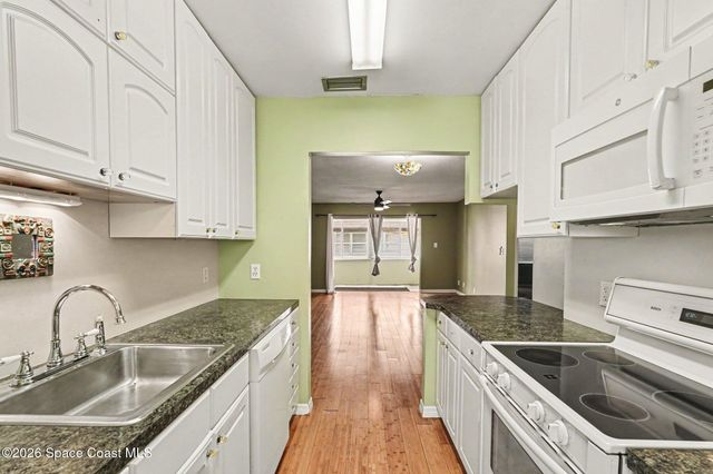 1047 Small Court 38, Indian Harbour Beach, FL 32937