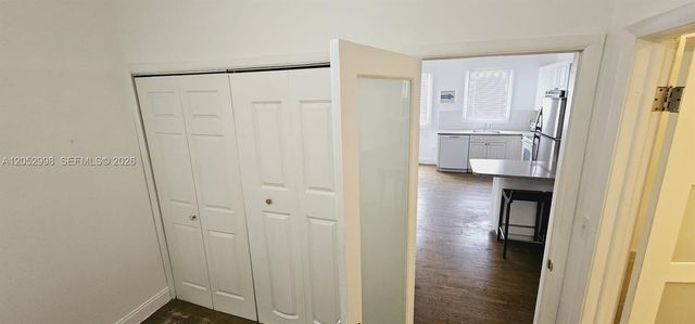 842 Meridian Ave 3D, Miami Beach, FL 33139