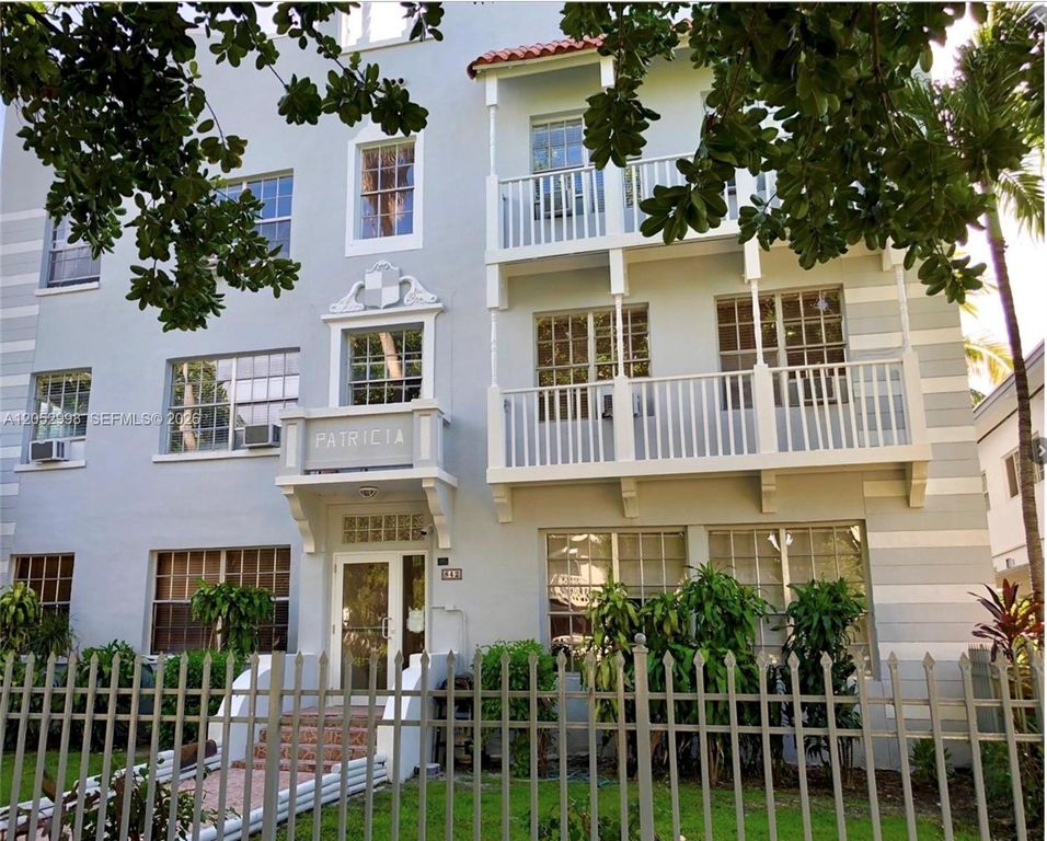 842 Meridian Ave 3D, Miami Beach, FL 33139