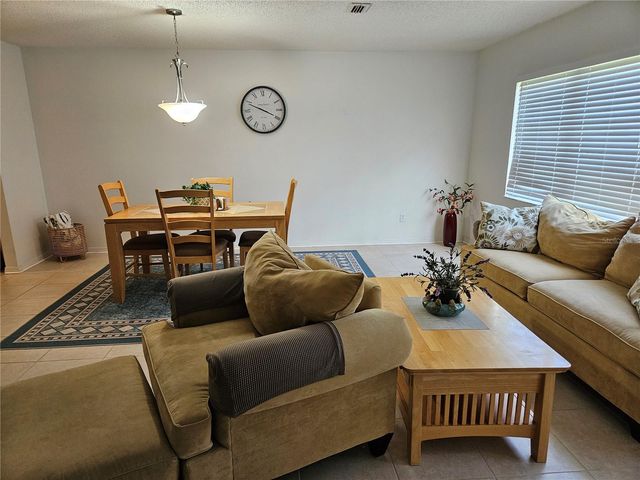 304 GRAYSTON PLACE, Sun City Center, FL 33573