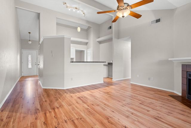 3018 Hilltop Drive, Euless, TX 76039