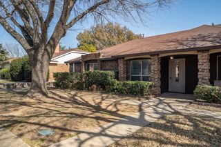 3018 Hilltop Drive, Euless, TX 76039