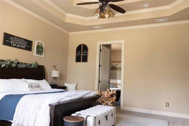 108 Oak Creek Drive, Springtown, TX 76082