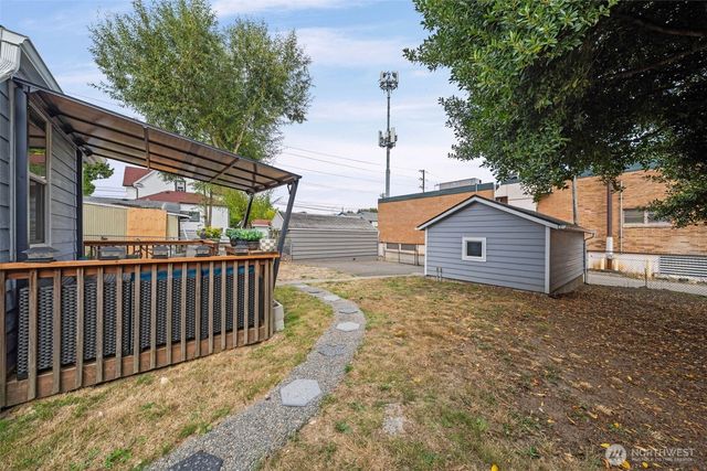 4811 S K Street, Tacoma, WA 98408