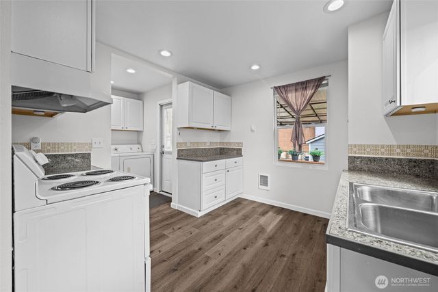 4811 S K Street, Tacoma, WA 98408