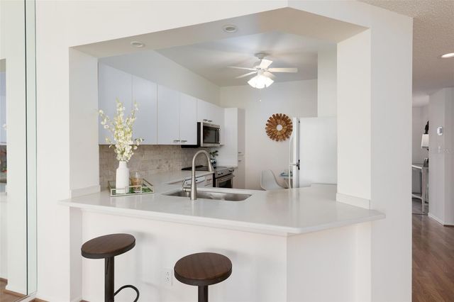 8000 SAILBOAT KEY BOULEVARD S 202, St Pete Beach, FL 33707