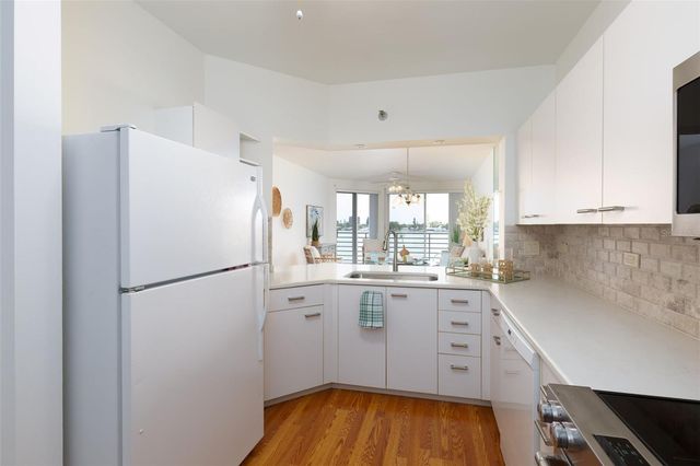 8000 SAILBOAT KEY BOULEVARD S 202, St Pete Beach, FL 33707