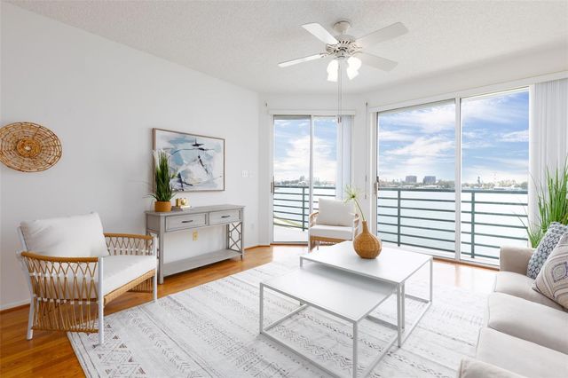 8000 SAILBOAT KEY BOULEVARD S 202, St Pete Beach, FL 33707