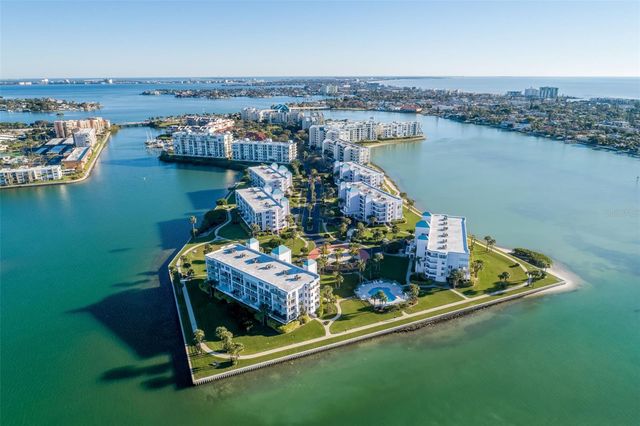 8000 SAILBOAT KEY BOULEVARD S 202, St Pete Beach, FL 33707