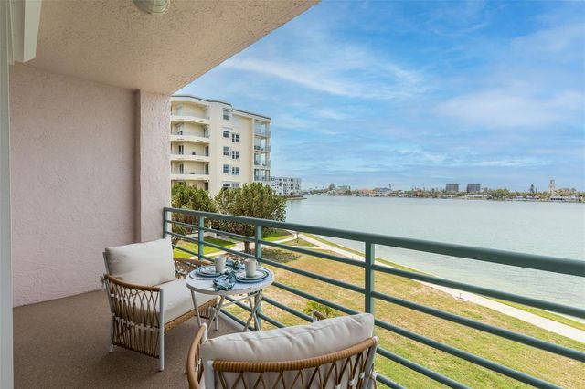 8000 SAILBOAT KEY BOULEVARD S 202, St Pete Beach, FL 33707