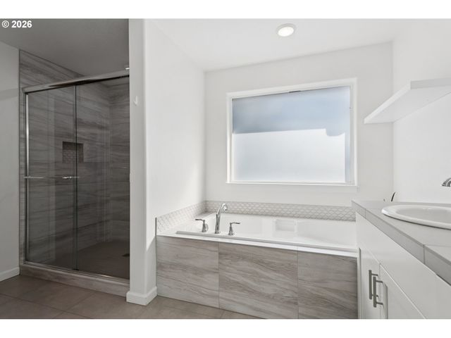 2315 TURNBULL Ct, Forest Grove, OR 97116