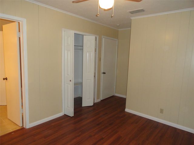 1809 Santa Clara Court, Grand Prairie, TX 75051