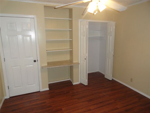 1809 Santa Clara Court, Grand Prairie, TX 75051