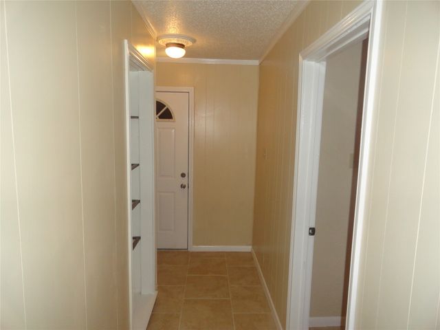 1809 Santa Clara Court, Grand Prairie, TX 75051