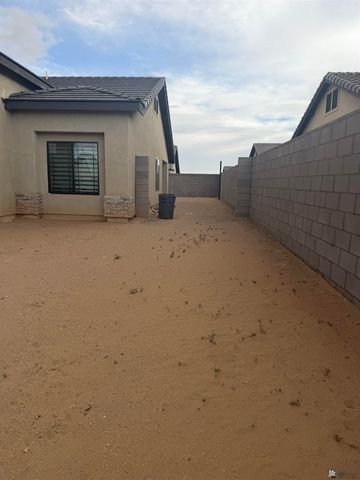 4235 E Udall Ln, San Luis, AZ 85336