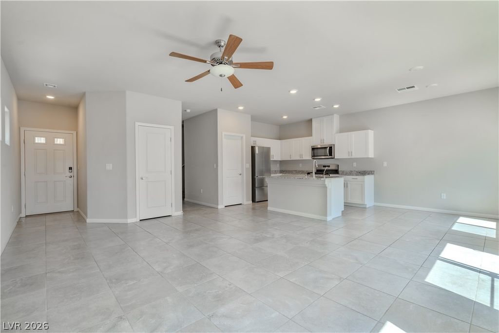 3831 Lambent Avenue, North Las Vegas, NV 89084 — photo 4