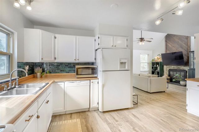 8025 S Johnson Court, Littleton, CO 80128