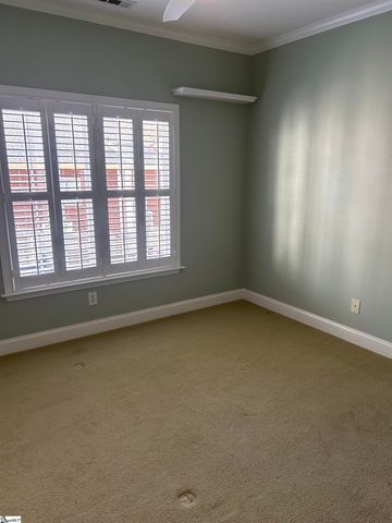 8 Amsterdam Lane, Simpsonville, SC 29681