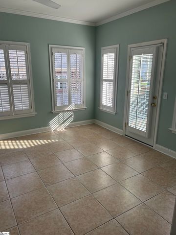 8 Amsterdam Lane, Simpsonville, SC 29681