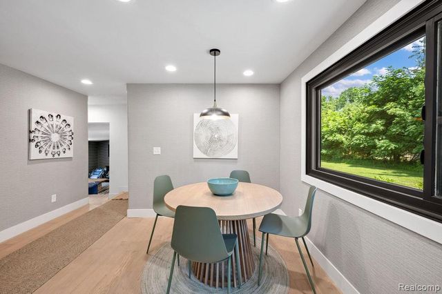 5831 Browntown Road, Sawyer, MI 49125