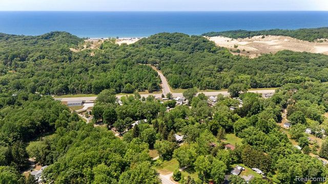 5831 Browntown Road, Sawyer, MI 49125