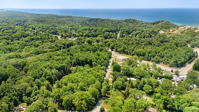 5831 Browntown Road, Sawyer, MI 49125