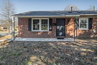 713 Sharpe Road, Burlington, NC 27217