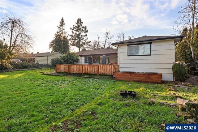 4076 Alana Av SE, Salem, OR 97302