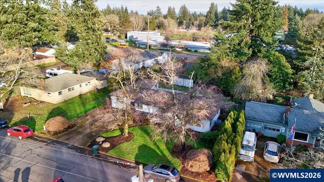 4076 Alana Av SE, Salem, OR 97302