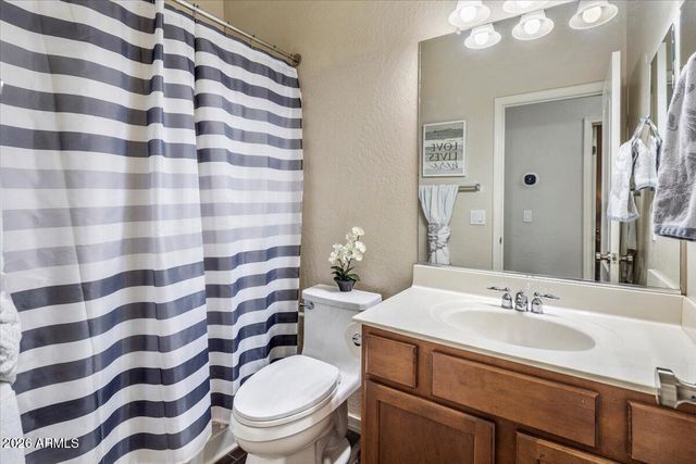 4516 E SANTA FE Lane, Gilbert, AZ 85297