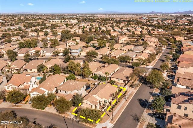 4516 E SANTA FE Lane, Gilbert, AZ 85297