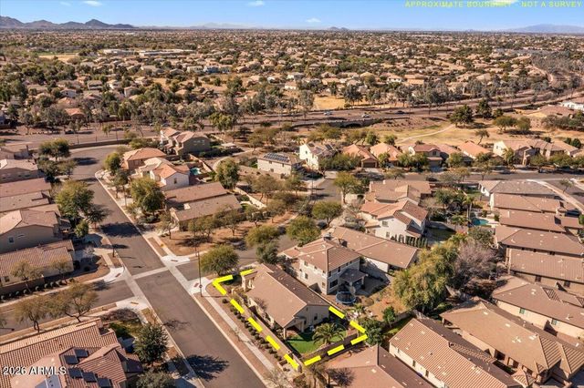 4516 E SANTA FE Lane, Gilbert, AZ 85297