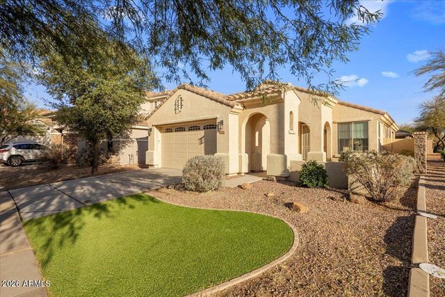 4516 E SANTA FE Lane, Gilbert, AZ 85297