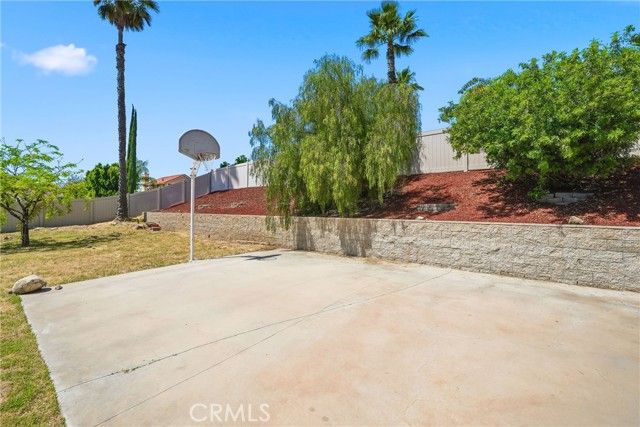 25708 Poplar Court, Moreno Valley, CA 92557