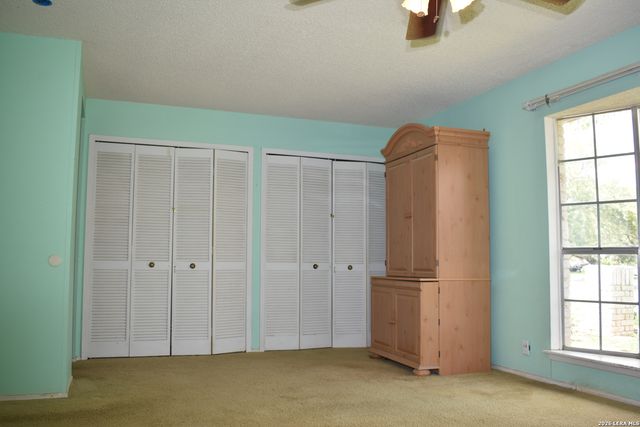 6142 LYNGROVE ST, San Antonio, TX 78249