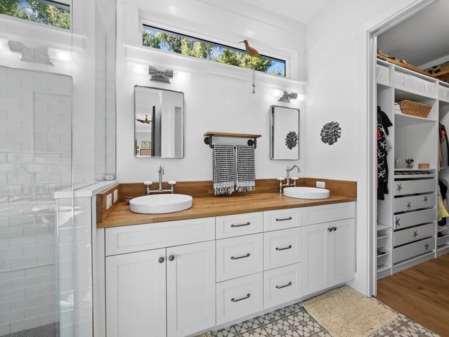 758 SAINT JUDES DRIVE N, Longboat Key, FL 34228