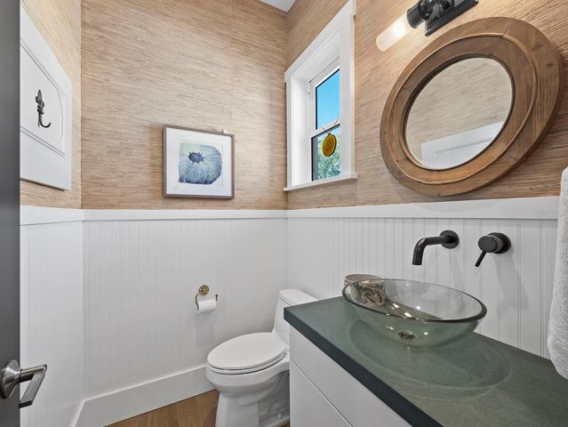 758 SAINT JUDES DRIVE N, Longboat Key, FL 34228