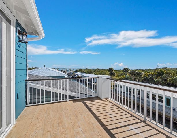 758 SAINT JUDES DRIVE N, Longboat Key, FL 34228