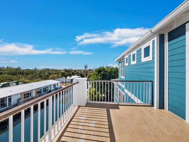 758 SAINT JUDES DRIVE N, Longboat Key, FL 34228