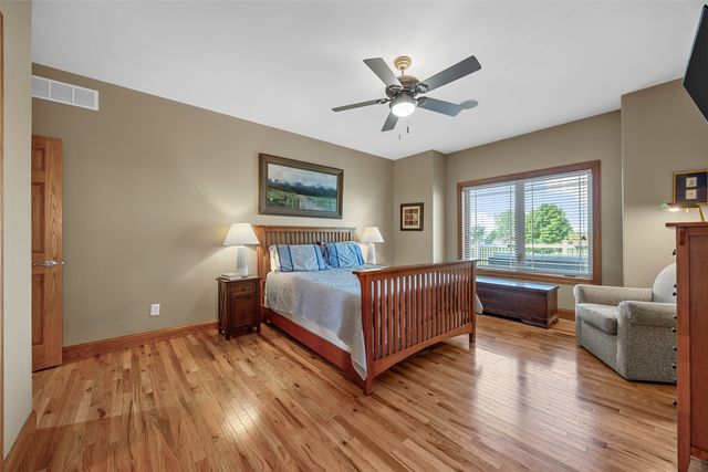 6090 Stags Leap Lane, Marion, IA 52302
