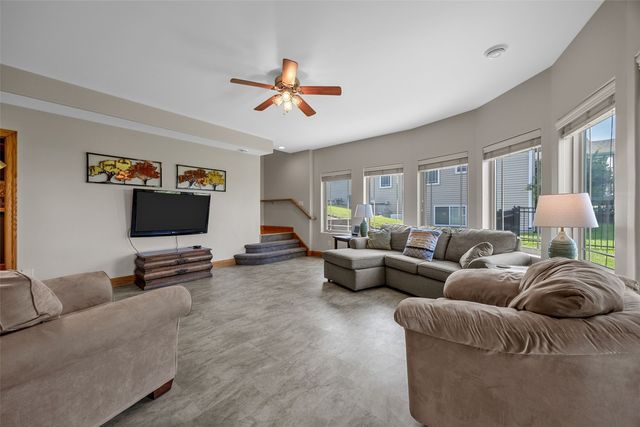 6090 Stags Leap Lane, Marion, IA 52302