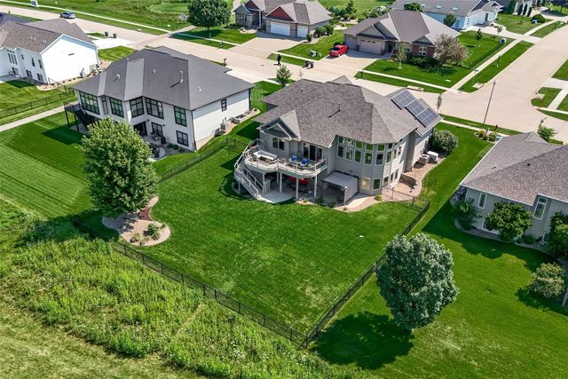 6090 Stags Leap Lane, Marion, IA 52302